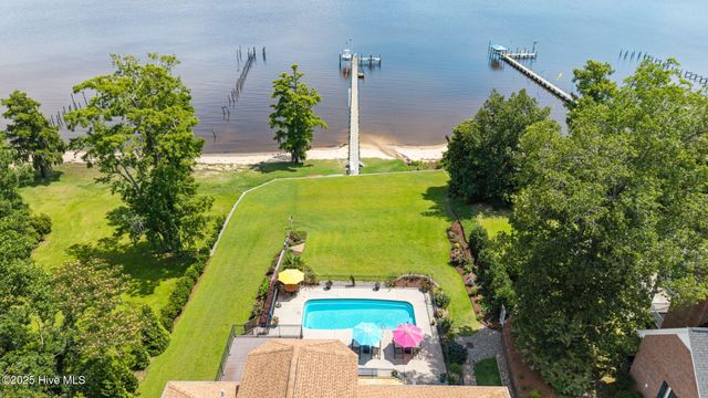 216 Drake Landing, New Bern, NC 28560