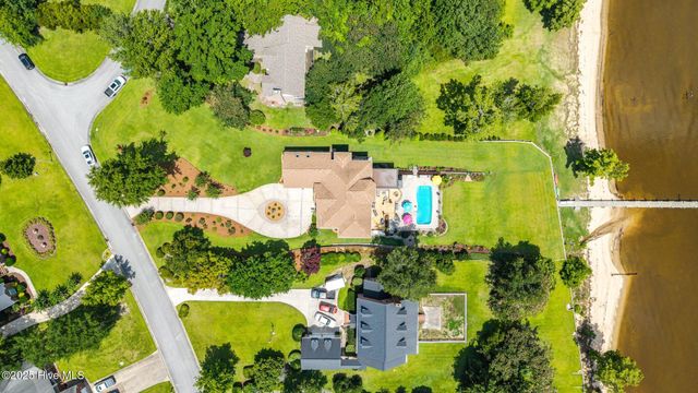 216 Drake Landing, New Bern, NC 28560