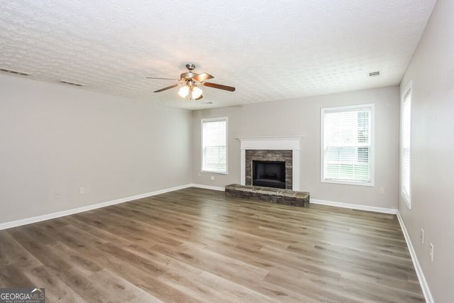 3854 Sagebrush Lane, Snellville, GA 30039