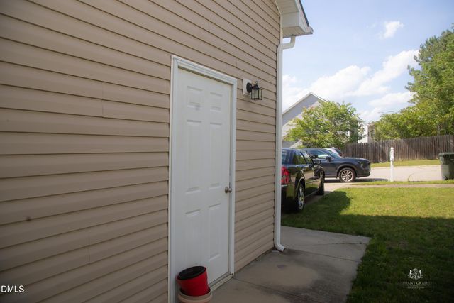 5406 Cowan Lane, Raleigh, NC 27610