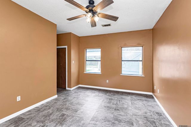 1430 Lila St, Baton Rouge, LA 70820