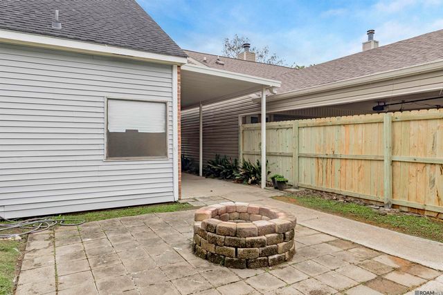 1430 Lila St, Baton Rouge, LA 70820