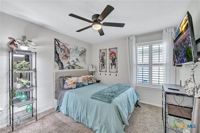 1904 T H Johnson Drive, Taylor, TX 76574