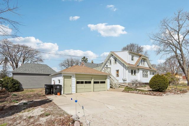 3679 Birchwood AVENUE, Cudahy, WI 53110