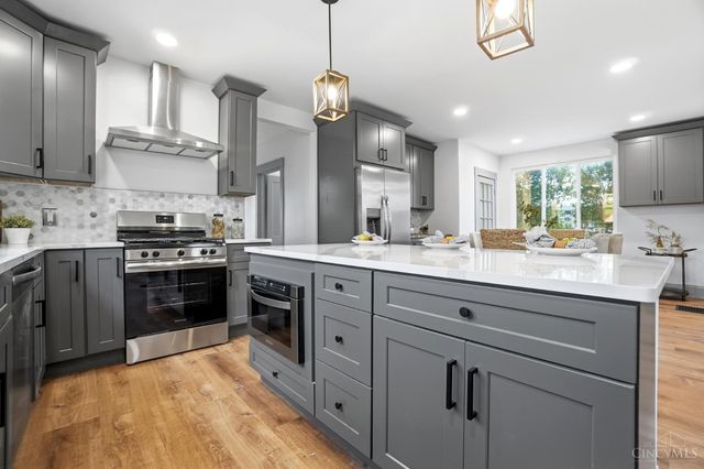 5200 Whetsel Avenue, Cincinnati, OH 45227