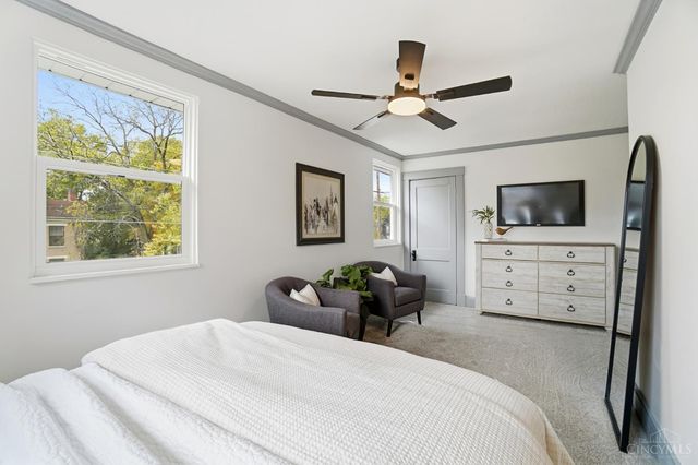 5200 Whetsel Avenue, Cincinnati, OH 45227