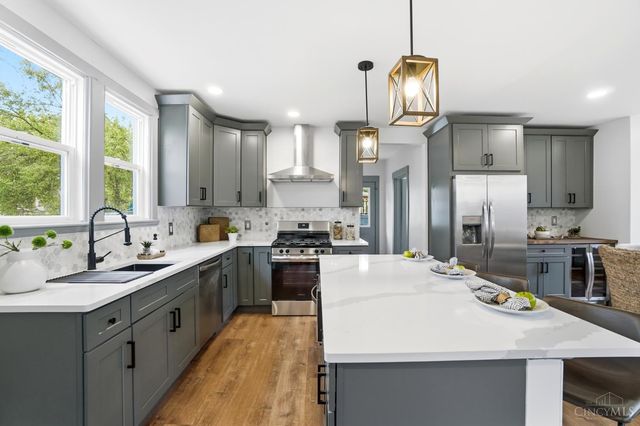 5200 Whetsel Avenue, Cincinnati, OH 45227