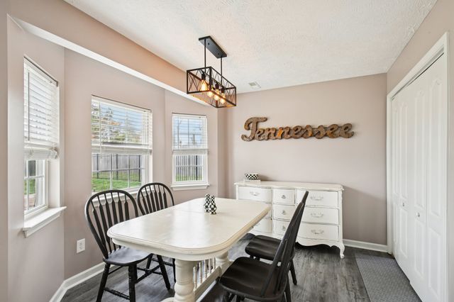 1049 Monticello Pl, Gallatin, TN 37066