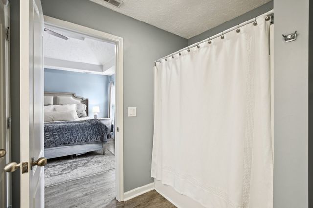 1049 Monticello Pl, Gallatin, TN 37066