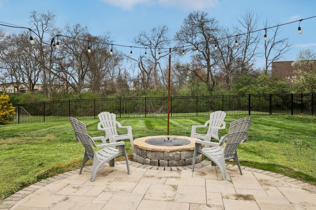 1049 Monticello Pl, Gallatin, TN 37066