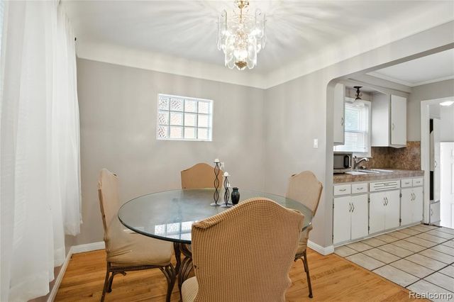 20522 Woodmont Street, Harper Woods, MI 48225