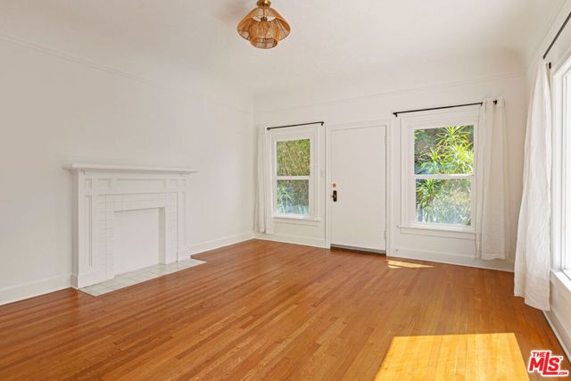 1523 Murray Drive, Los Angeles, CA 90026