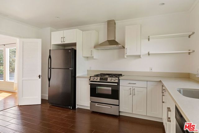 1523 Murray Drive, Los Angeles, CA 90026