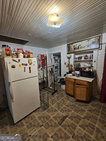 1 Dean Street, Gainesville, GA 30501