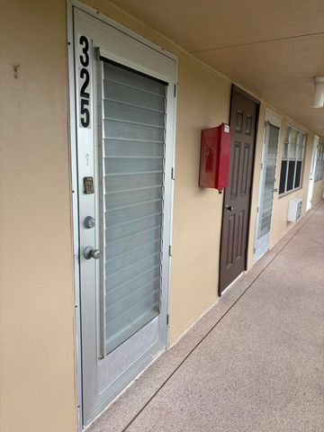 325 ANDOVER M, West Palm Beach, FL 33417