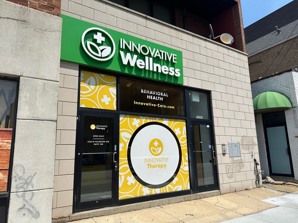 1552 W Fullerton Avenue, Chicago, IL 60614