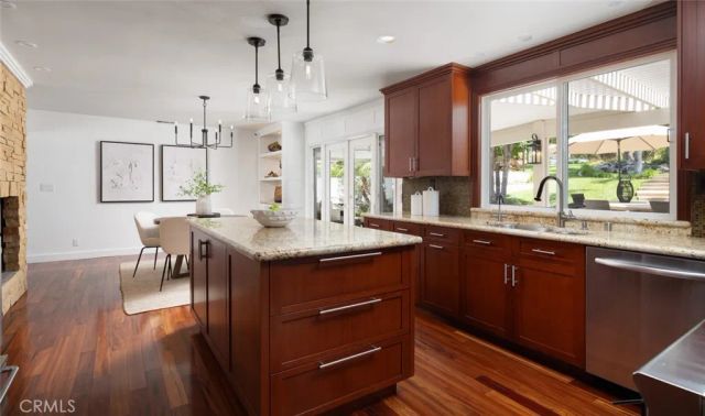 19122 Barrett Lane, North Tustin, CA 92705