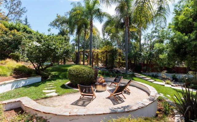 19122 Barrett Lane, North Tustin, CA 92705