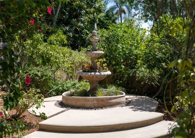 19122 Barrett Lane, North Tustin, CA 92705
