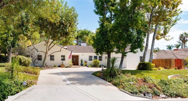 19122 Barrett Lane, North Tustin, CA 92705