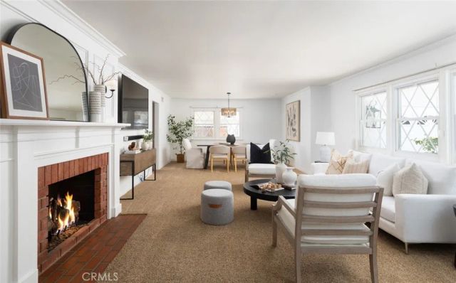 19122 Barrett Lane, North Tustin, CA 92705