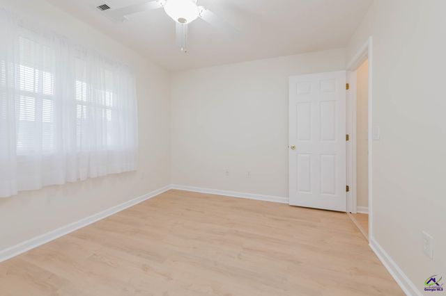 605 Deerfield Circle, Warner Robins, GA 31088