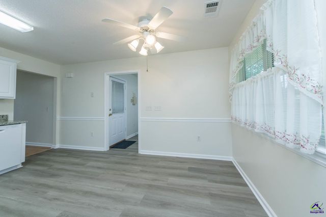 605 Deerfield Circle, Warner Robins, GA 31088