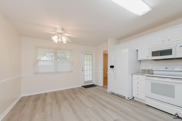 605 Deerfield Circle, Warner Robins, GA 31088
