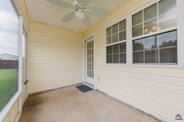 605 Deerfield Circle, Warner Robins, GA 31088