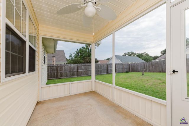 605 Deerfield Circle, Warner Robins, GA 31088
