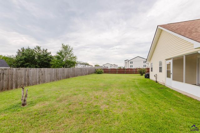 605 Deerfield Circle, Warner Robins, GA 31088