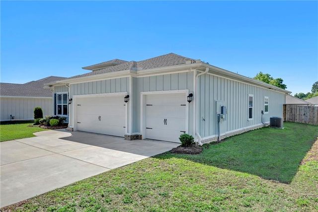 226 Bronze Street, Fairhope, AL 36532