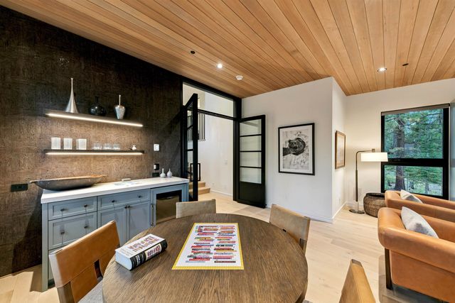 12232 Pete Alvertson Drive, Truckee, CA 96161