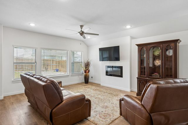 2404 Ponca Drive, Fort Worth, TX 76179