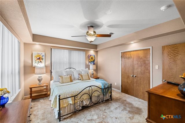 1130 Crossbow Drive, Canyon Lake, TX 78133