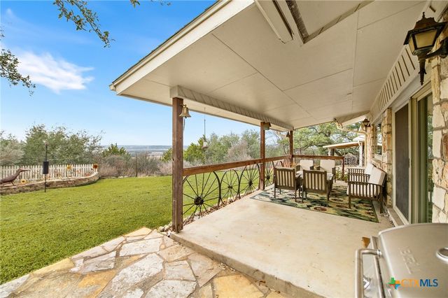 1130 Crossbow Drive, Canyon Lake, TX 78133