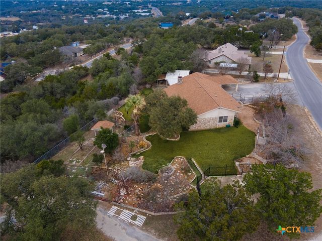 1130 Crossbow Drive, Canyon Lake, TX 78133