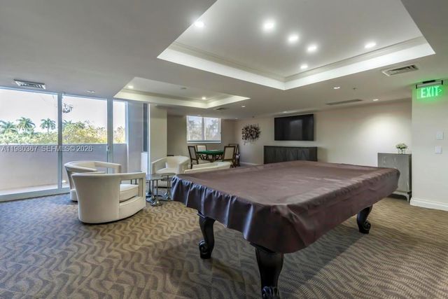 2001 N Ocean Blvd, Fort Lauderdale, FL 33305