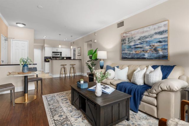 12368 Carmel Country Rd 103, San Diego, CA 92130