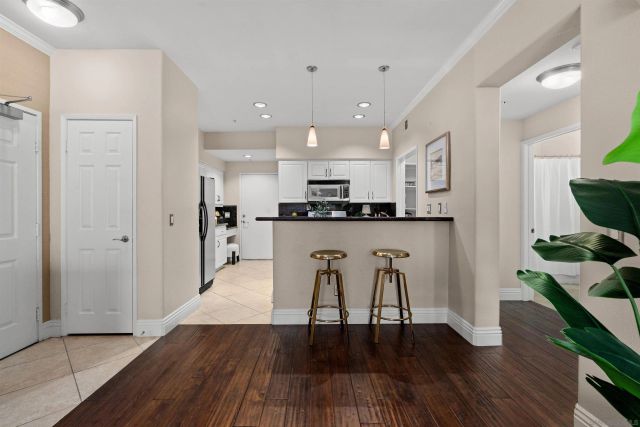 12368 Carmel Country Rd 103, San Diego, CA 92130