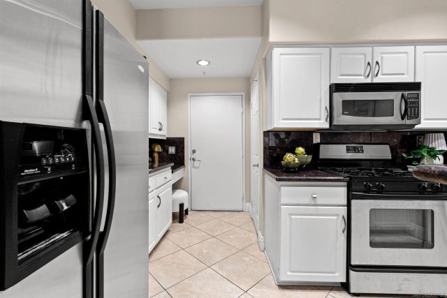 12368 Carmel Country Rd 103, San Diego, CA 92130