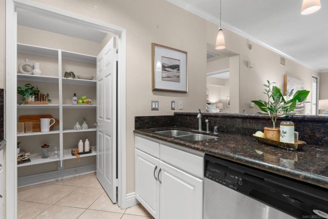 12368 Carmel Country Rd 103, San Diego, CA 92130