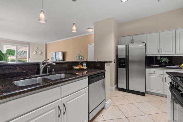 12368 Carmel Country Rd 103, San Diego, CA 92130