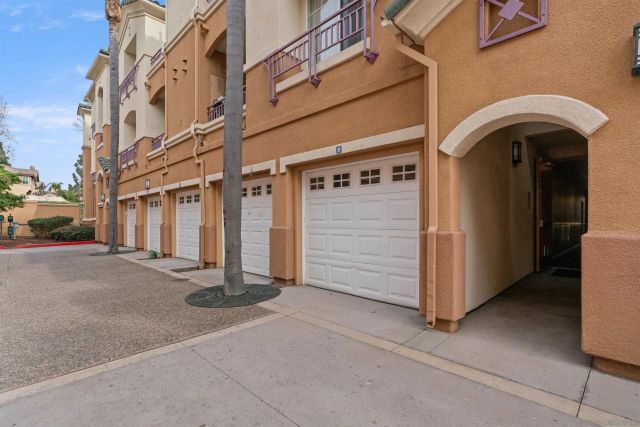 12368 Carmel Country Rd 103, San Diego, CA 92130