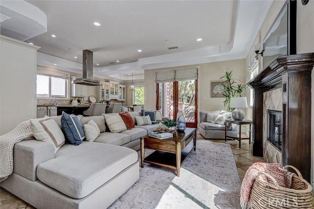 1907 Voorhees, Redondo Beach, CA 90278