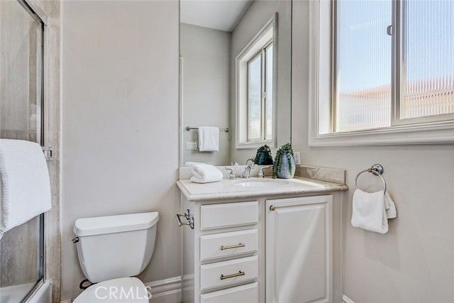 1907 Voorhees, Redondo Beach, CA 90278