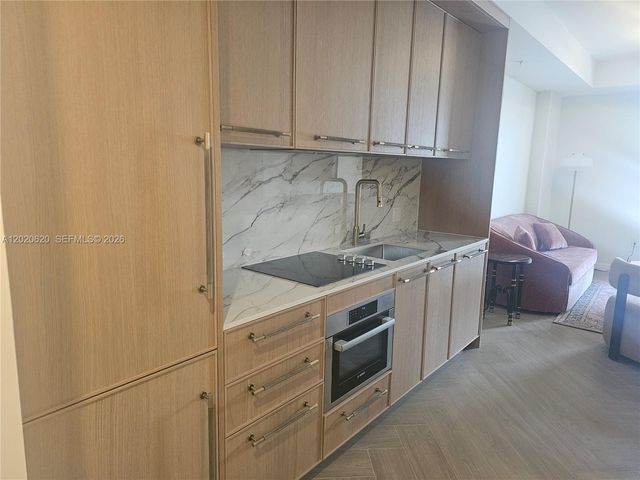 2700 N Miami Ave 610, Miami, FL 33127