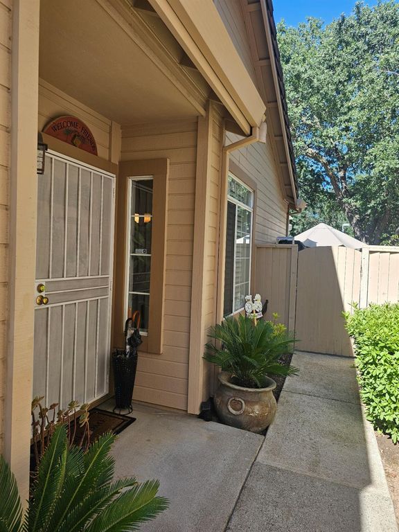 7521 Quail Vista Ln, Citrus Heights, CA 95610