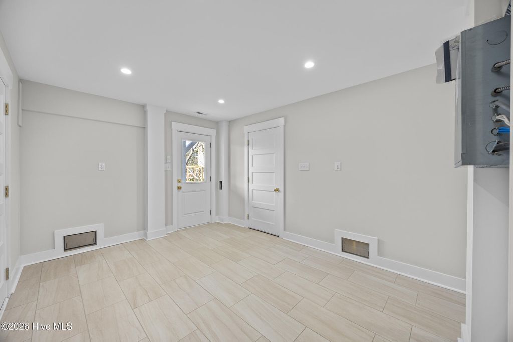 Image 14 of property listing at 55 Accolade Drive, Holly Ridge, NC 28445