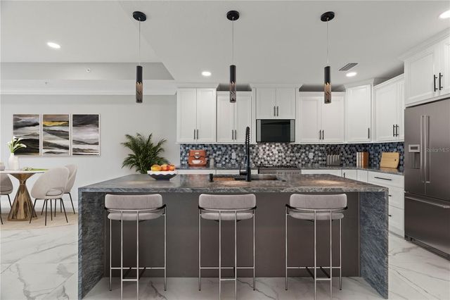 211 DOLPHIN POINT 201, Clearwater, FL 33767